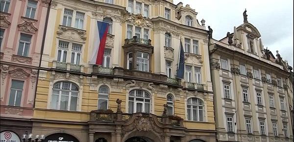  Buck Wild Shows a Glimpse of Staroměstské nám Prague